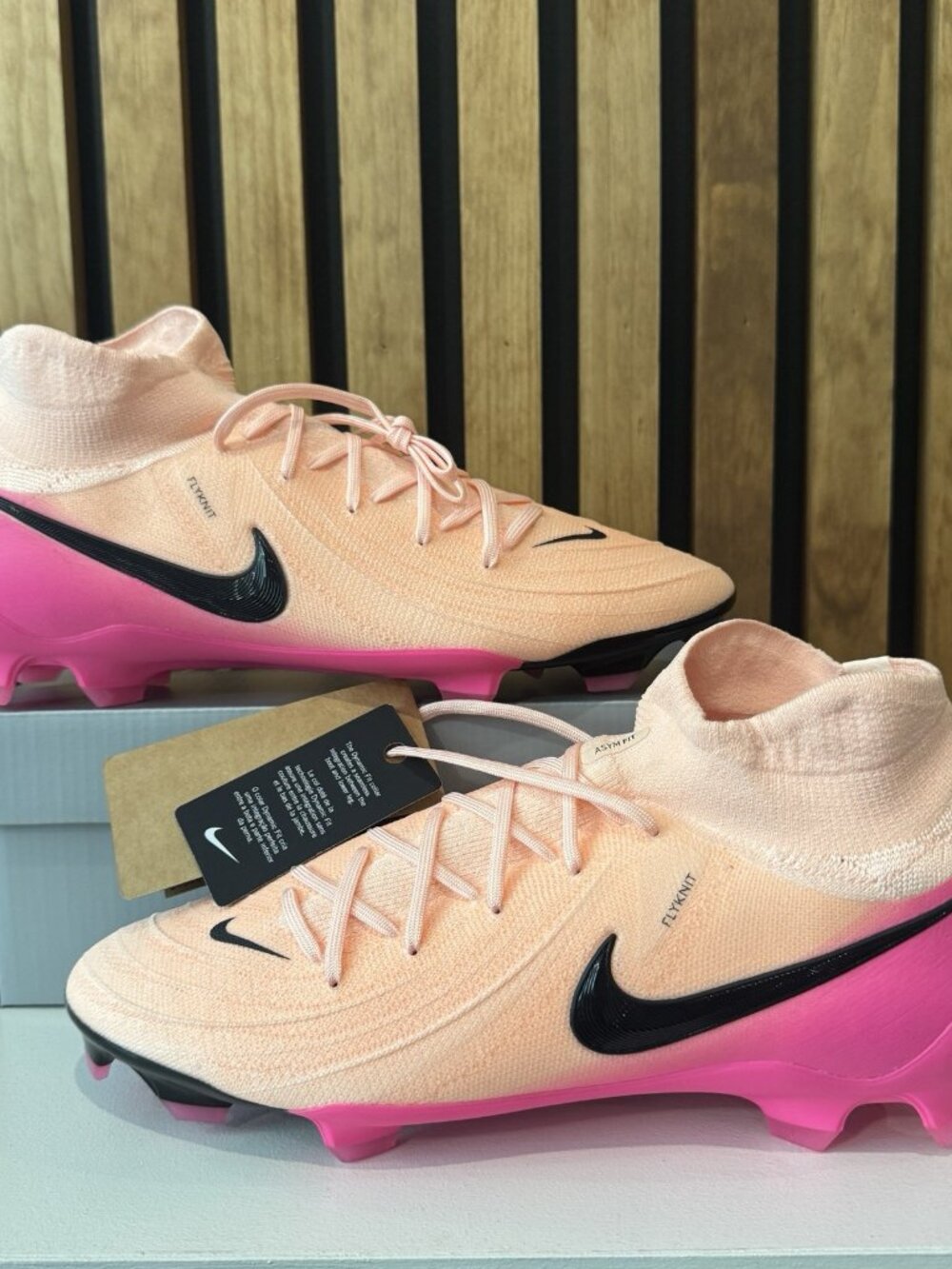 SIZE 11 MENS - Nike Phantom Luna II Pro FG Pink Orange Soccer Cleats FJ2575-800